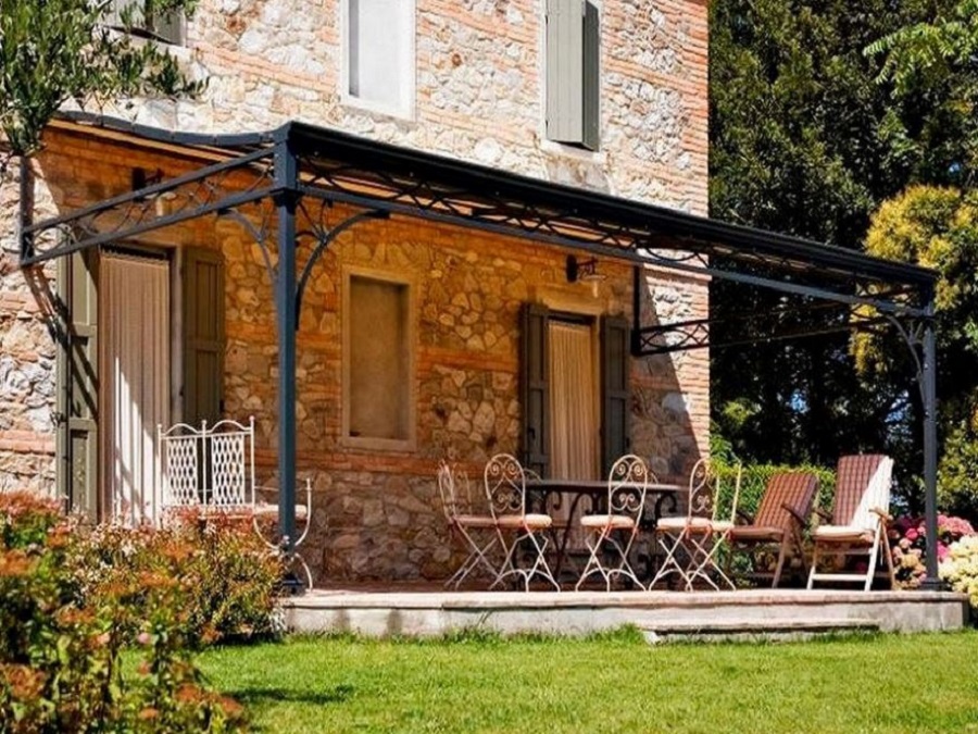 PERGOLE IN FERRO BATTUTO